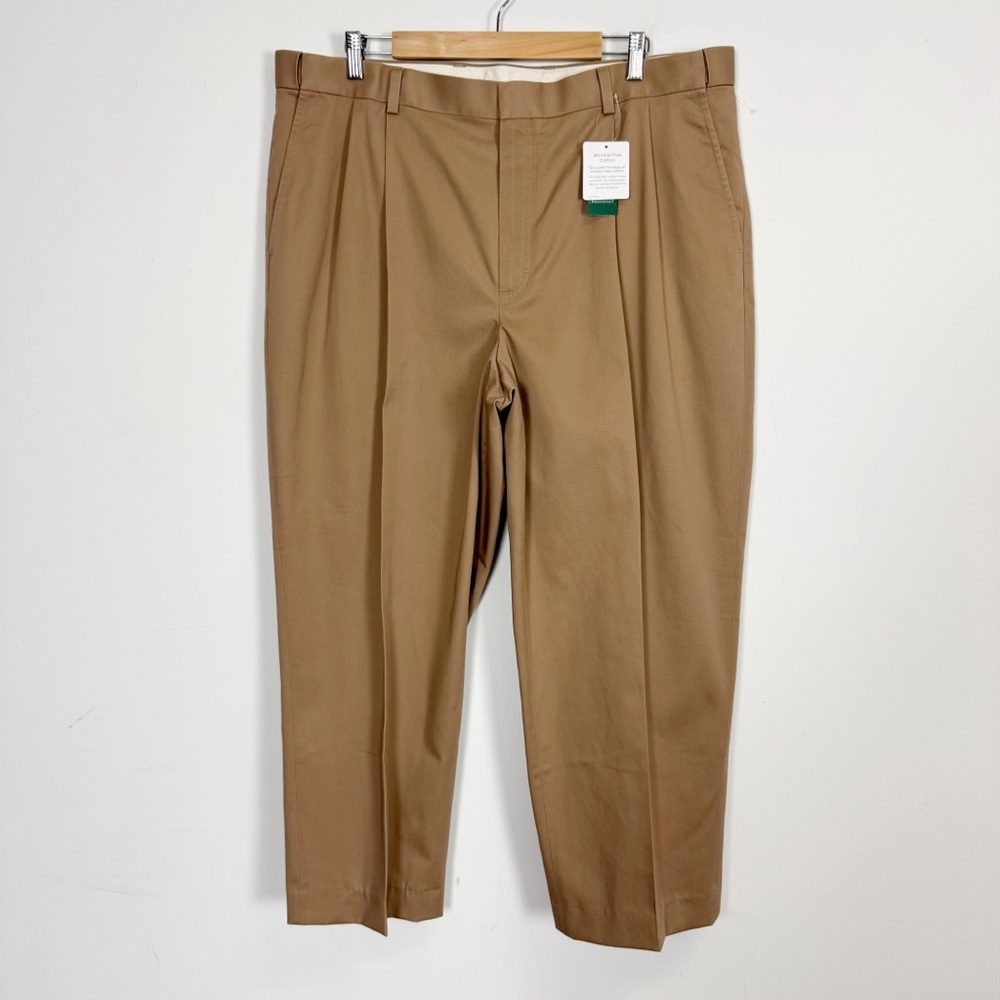 LL Bean Comfort Waist Dress Chino Pants 40 x 27.75 Dark Khaki Pleated 262556 NWT